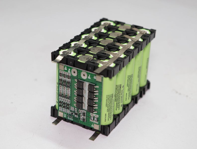 info-1-538 Adding the BMS