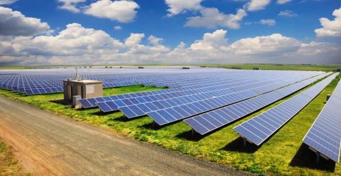 Il-Gvern taż-Żimbabwe, il-Bank Dinji fil-patt dwar l-enerġija solari Zimbabwe Government, World Bank in solar energy pact